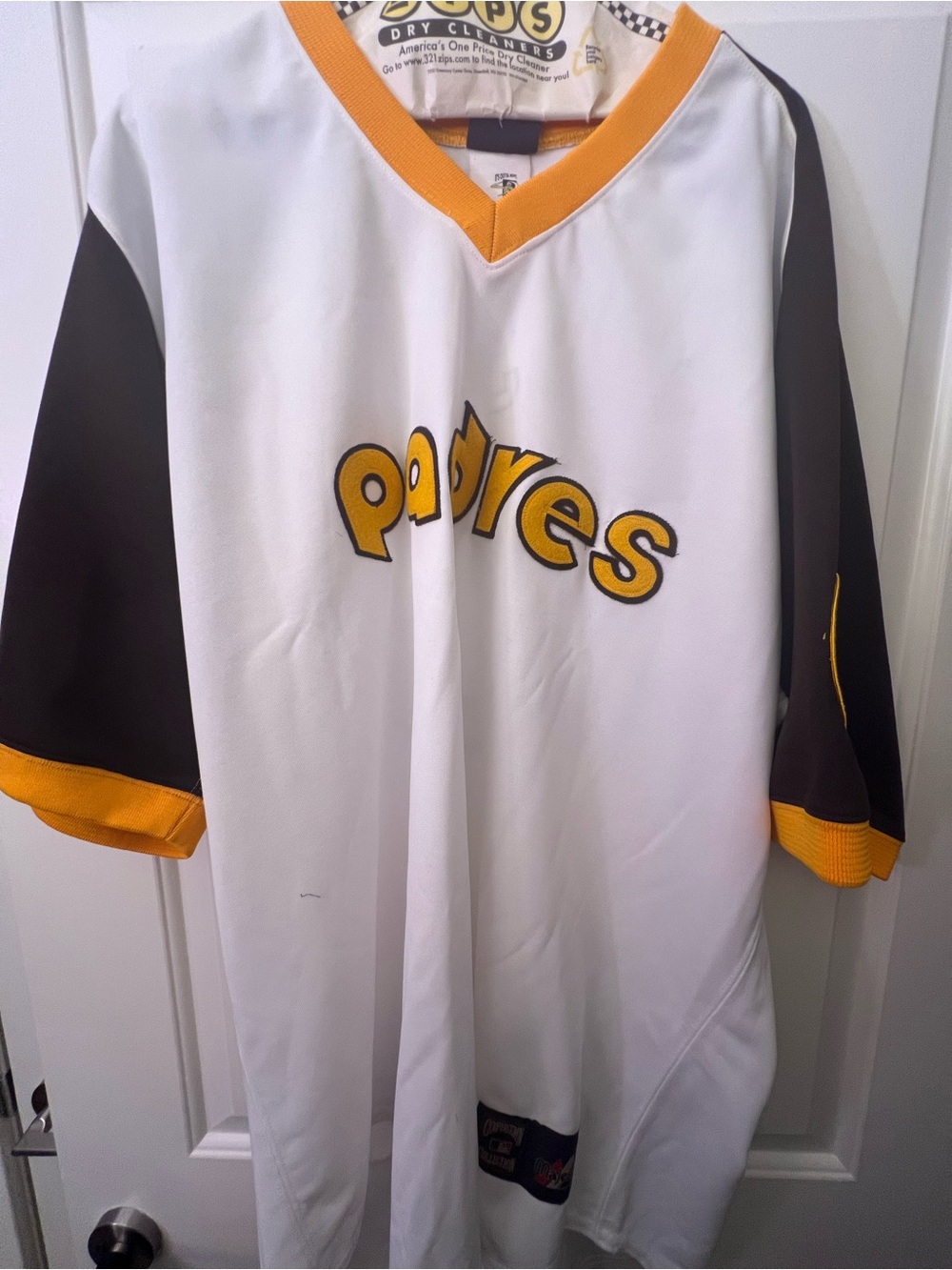 COOPERSTOWN COLLECTION SAN DIEGO PADRES KLESCO 2XL JERSEY